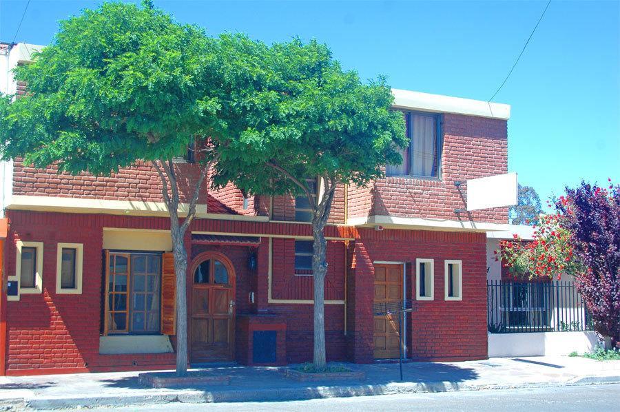 Hostel El Agora Trelew Eksteriør billede