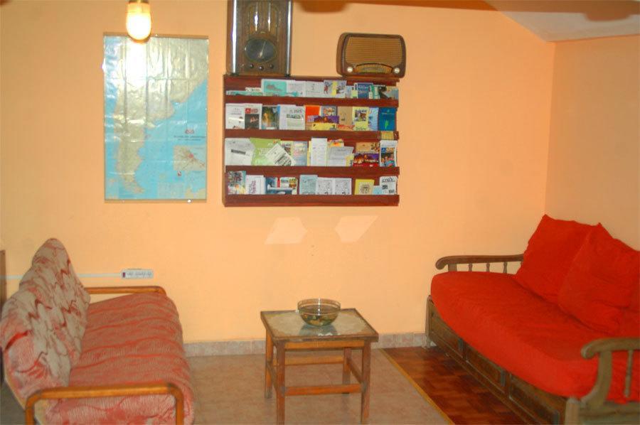 Hostel El Agora Trelew Eksteriør billede